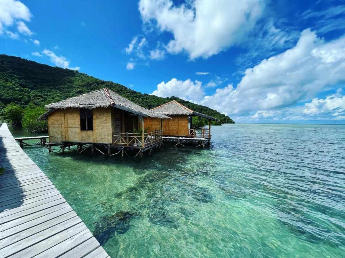 Floating Paradise Karimunjawa Kültér fotó